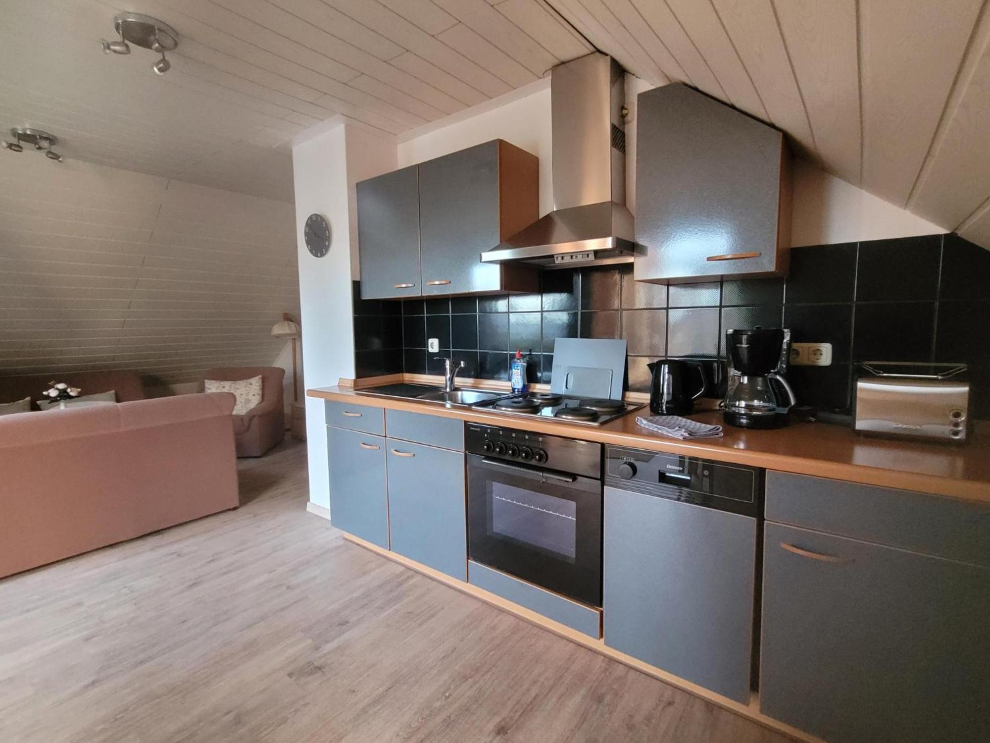 Wohnung Mit Wintergarten Wittmund Exterior foto